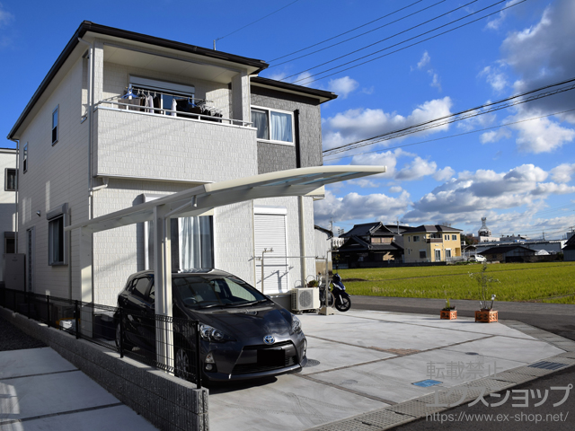 和歌山県岩出市ののカーポート レイナポートグラン　積雪〜20cm対応 施工例