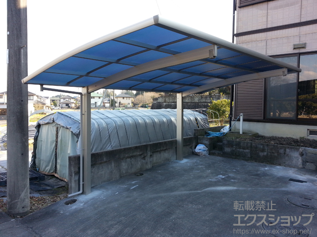 滋賀県甲賀市ののカーポート プレシオスポート 積雪〜20cm対応＋脱式補助柱　2本入り×1セット 施工例