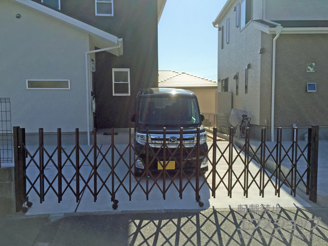 福岡県太宰府市ののカーゲート トリップゲート RB型 ノンレール 片開き 49S 施工例