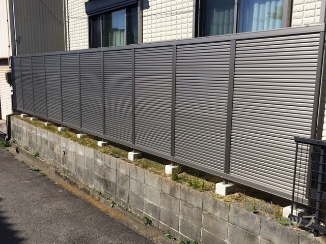 愛知県刈谷市ののフェンス・柵 ハイスクリーンフェンスA型 フリーポールタイプ 施工例