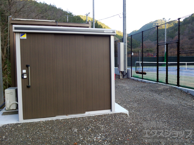 愛媛県四国中央市のの物置・屋外倉庫 エルモ 一般型（LMD-2211） 施工例