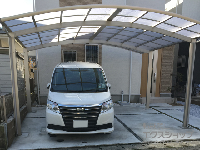 福岡県筑紫野市ののカーポート レイナツインポートグラン 積雪〜20cm対応 施工例