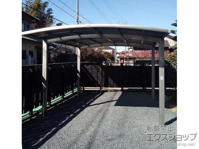 愛知県一宮市ののカーポート ネスカR (ラウンドスタイル) ワイド 積雪〜20cm対応 施工例