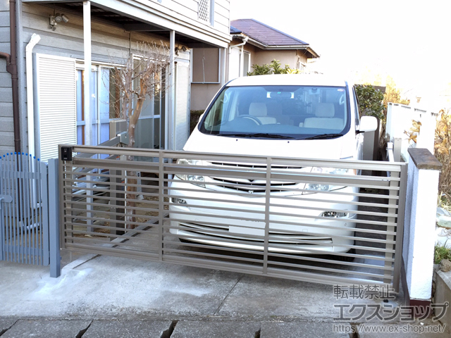 千葉県千葉市ののカーゲート オーバードアS1型 電動式 施工例