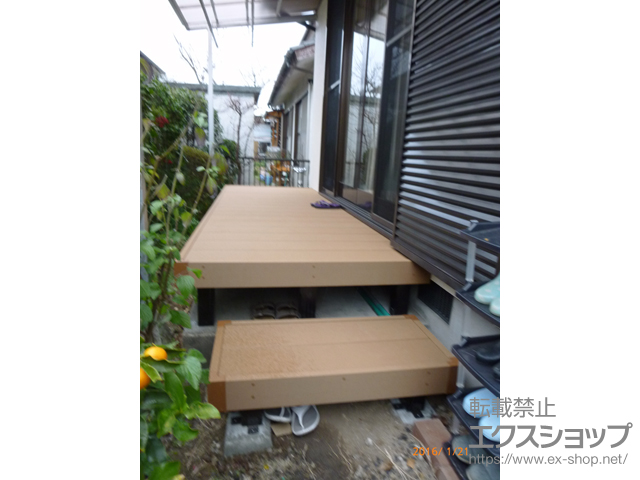 福岡県福岡市ののウッドデッキ マージウッドデッキ＋独立式リウッドステップ2型 施工例