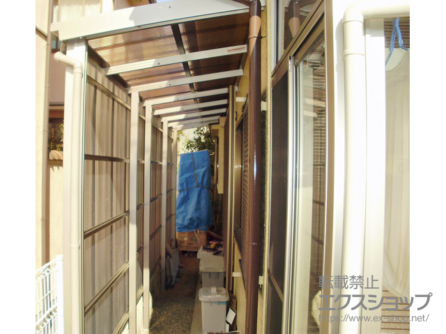 兵庫県神戸市のLIXIL リクシル（トステム）のストックヤード フリーヤード　オープンタイプ 積雪〜20cm対応 施工例