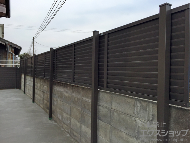 徳島県徳島市ののフェンス・柵 プレスタフェンス8型 フリーポールタイプ 施工例
