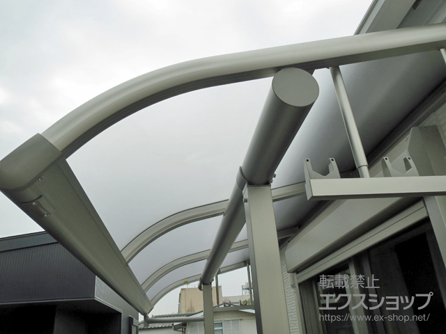 兵庫県尼崎市ののバルコニー・ベランダ屋根 ヴェクターテラス R型 屋根タイプ 単体 積雪〜20cm対応 施工例