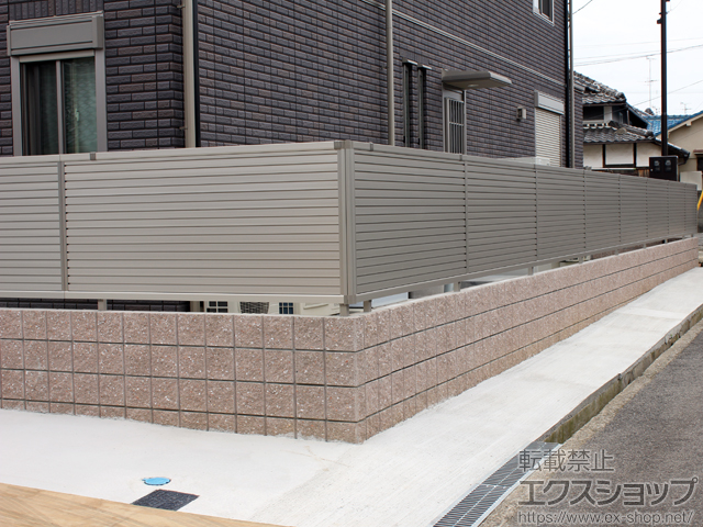 大阪府堺市ののフェンス・柵 レスティナフェンス7型 自由柱 施工例