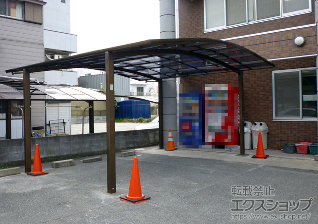 神奈川県横須賀市のLIXIL リクシル（トステム）のカーポート カーブポートシグマIII ワイド 積雪〜20cm対応 施工例