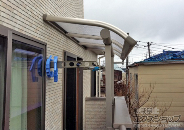 東京都武蔵村山市ののバルコニー・ベランダ屋根 プレシオステラス R型 屋根タイプ 単体 積雪〜20cm対応 施工例