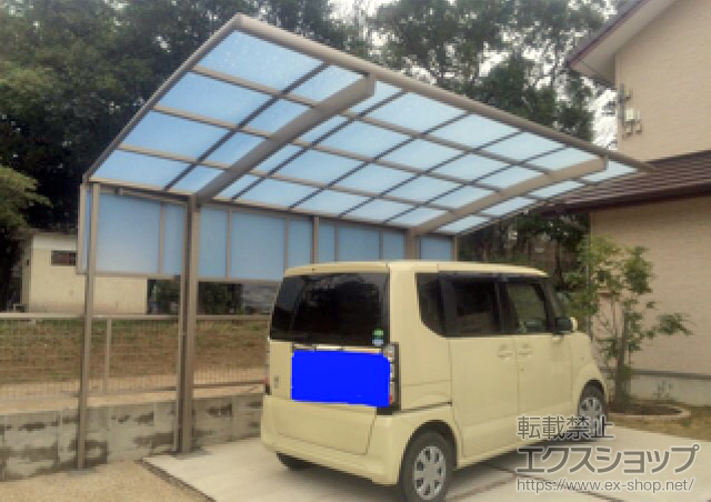 愛知県西尾市のLIXIL リクシル（トステム）のカーポート カーブポートシグマIII 積雪〜20cm対応+サイドパネル 1段 施工例