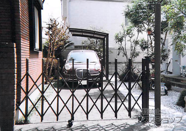 東京都大田区ののカーゲート トリップゲート RB型 ノンレール 片開き 32Ｓ 施工例