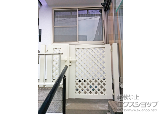 千葉県佐倉市のの門扉 ライシス門扉 11型 ラチス格子 両開き親子 柱使用 施工例