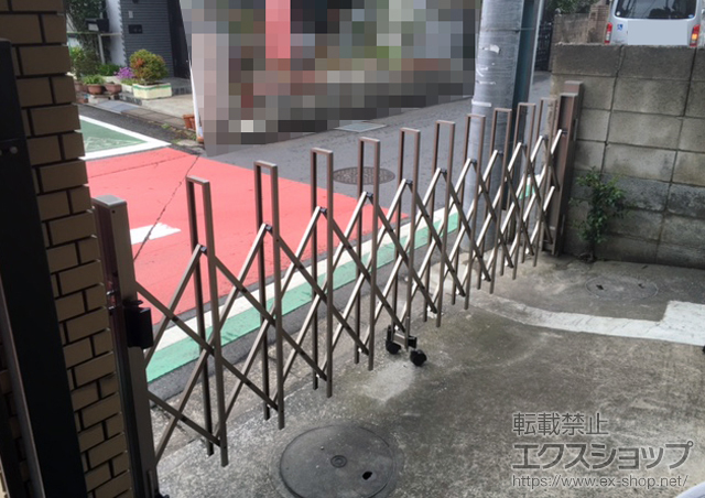 東京都西東京市ののカーゲート トリップゲート RA型（錠なし） ノンレール 片開き 33S 施工例