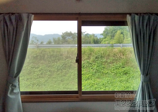 和歌山県和歌山市のの二重窓（内窓） インプラス(ダストバリア)引き違い窓2枚建て 施工例