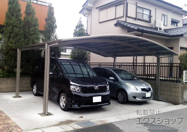 岐阜県大垣市のLIXIL リクシル（トステム）のカーポート カーブポートシグマIII ワイド 積雪〜20cm対応 施工例