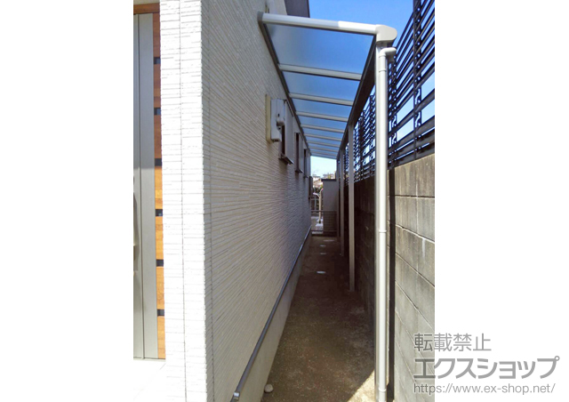 福岡県糟屋郡志免町ののテラス屋根 プレシオステラス F型 テラスタイプ 3連棟 積雪〜20cm対応 施工例