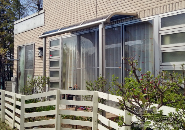 大阪府豊中市ののテラス屋根 プレシオステラス R型 テラスタイプ 単体 施工例