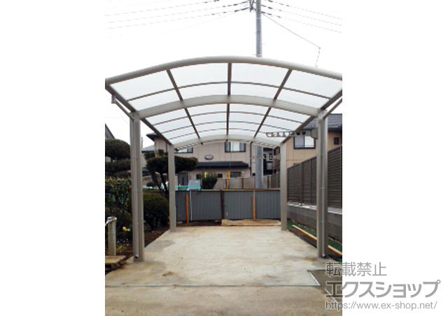 埼玉県北本市ののカーポート レイナワンポートグラン　積雪〜20cm対応＋レイナワンポートグラン用水平式物干し（テラス柱用）2本入り ロング 施工例