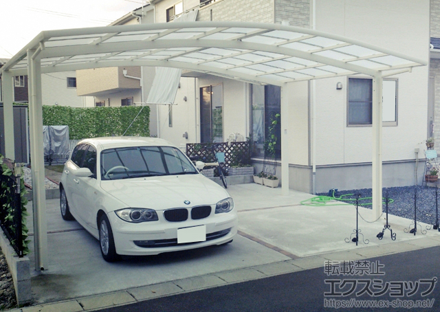 宮城県大崎市のLIXIL リクシル（トステム）のカーポート ネスカR (ラウンドスタイル) ワイド 積雪〜20cm対応 施工例