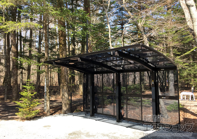 長野県北佐久郡軽井沢町ののカーポート レイナポートグラン50 積雪〜50cm対応 施工例