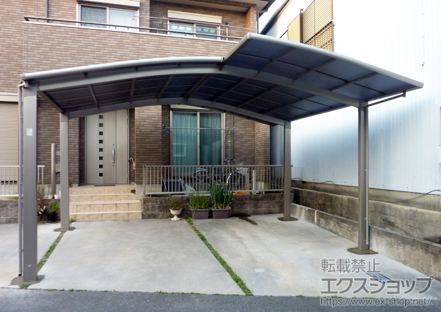 三重県三重郡のLIXIL リクシル（トステム）のカーポート カーブポートシグマIII M合掌 積雪〜20cm対応 施工例