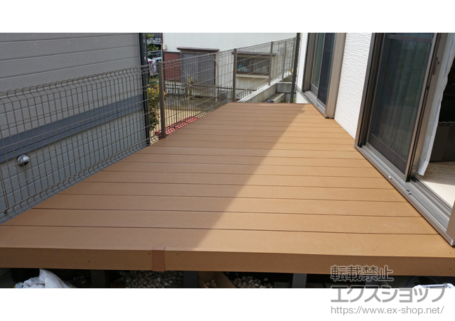 千葉県船橋市ののウッドデッキ リウッドデッキ 200 施工例