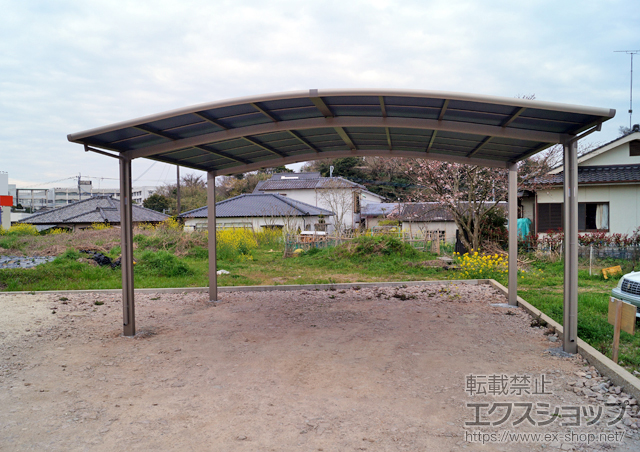 熊本県上天草市のLIXIL リクシル（トステム）のカーポート カーブポートシグマIII ワイド 積雪〜20cm対応 施工例