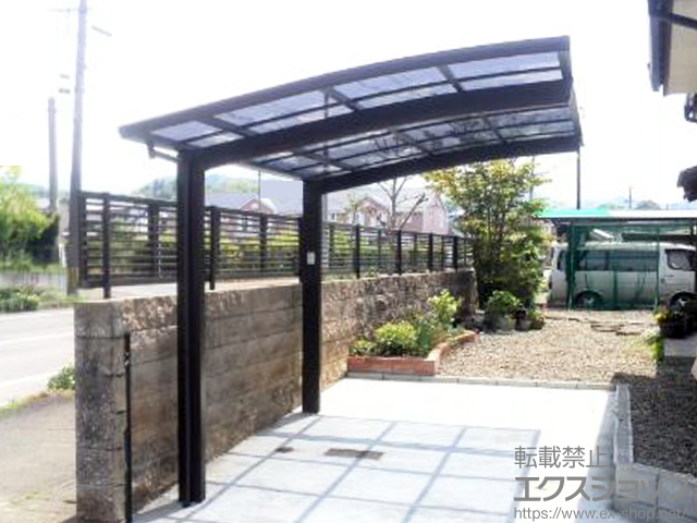 大分県大分市のLIXIL リクシル（トステム）のカーポート カーブポートシグマIII 積雪〜20cm対応 施工例