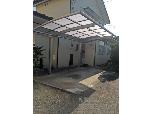 東京都町田市ののカーポート レイナポートグラン　積雪〜20cm対応＋着脱式サポート 標準・ハイルーフ兼用 2本入り×1セット 施工例