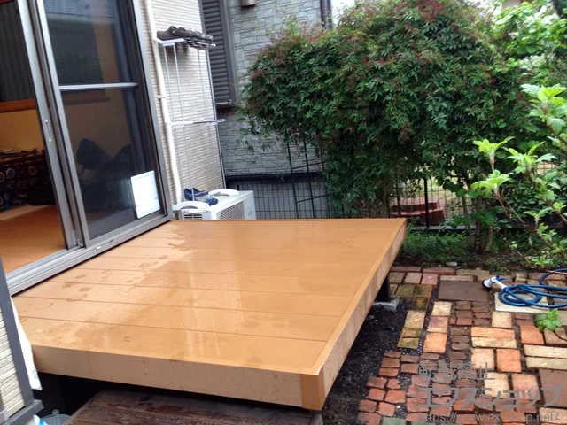 ��t���K�u��s��YKKAP�̃E�b�h�f�b�L ���E�b�h�f�b�L 200 �{�H��