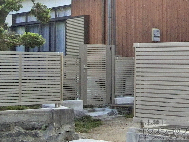 福岡県小郡市のの門扉 ライシス門扉 3型 太横桟 片開き 柱使用 施工例