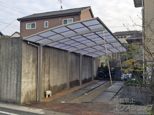 福岡県大野城市ののカーポート レイナポートグラン 縦連棟　積雪〜20cm対応 施工例