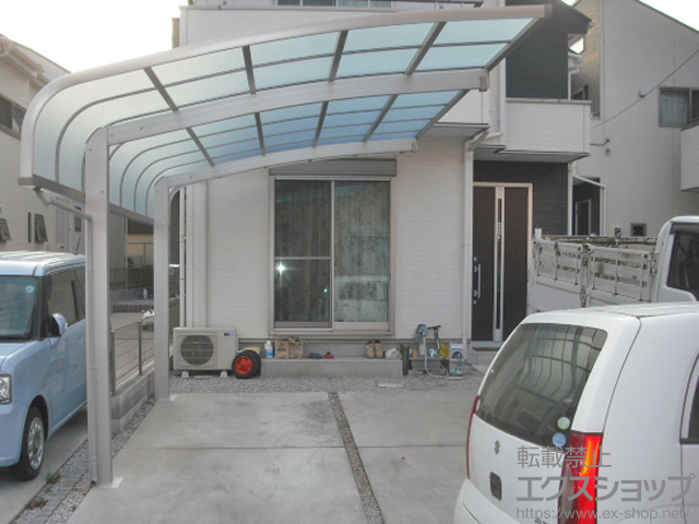 東京都東大和市ののカーポート レイナキャップポートグラン　積雪〜20cm対応＋着脱式サポート 施工例