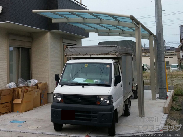 埼玉県三郷市ののカーポート レイナポートグラン 延長　積雪〜20cm対応 施工例