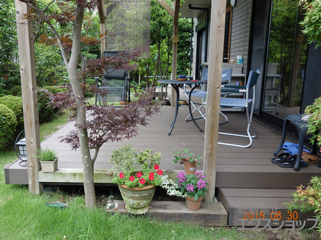 神奈川県横浜市ののウッドデッキ 樹ら楽ステージ＋独立ステップ 施工例