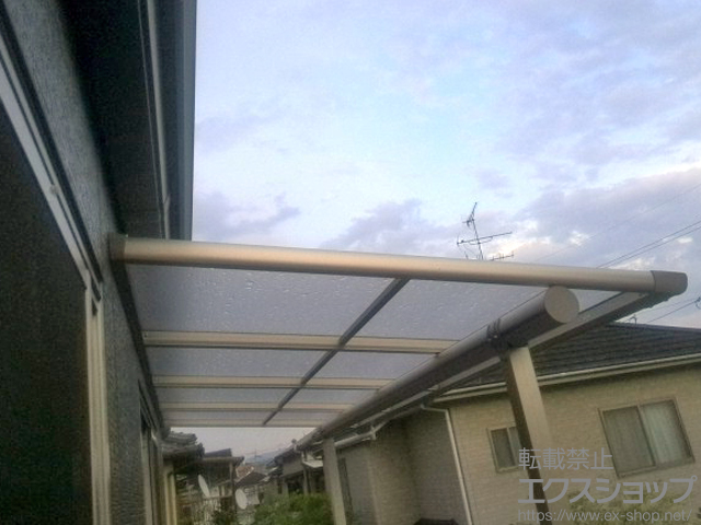 京都府城陽市ののバルコニー・ベランダ屋根 プレシオステラス F型 屋根タイプ 単体 積雪〜20cm対応 施工例