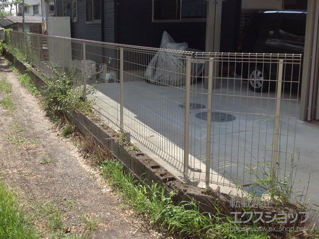 鹿児島県指宿市ののフェンス・柵 イーネットフェンス 2F型 自由柱施工 施工例