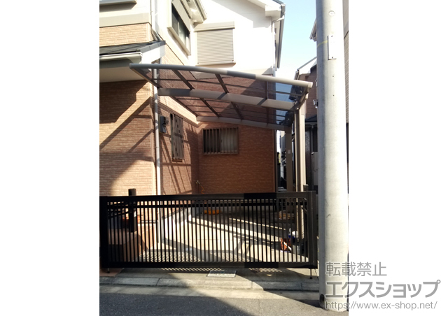 兵庫県西宮市のLIXIL リクシル（トステム）のカーポート カーブポートシグマIII 積雪〜20cm対応 施工例