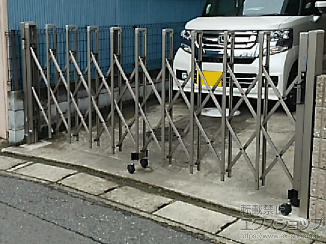 千葉県船橋市ののカーゲート トリップゲート RB型 ノンレール 片開き 30S 施工例