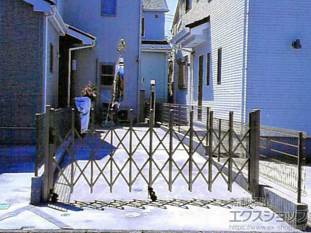 神奈川県相模原市ののカーゲート トリップゲート RB型 ノンレール 片開き 30S 施工例