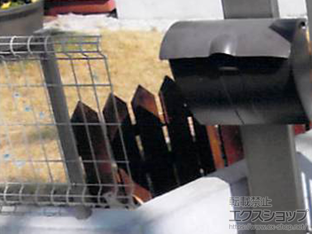 埼玉県川越市のLIXIL リクシル(新日軽)のフェンス・柵 メッシュマイアミフェンス 8A型 フリーポールタイプ 施工例