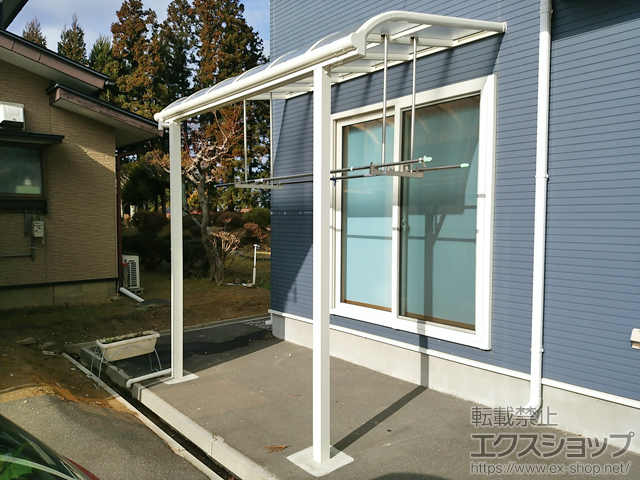 岩手県一関市ののテラス屋根 ヴェクターテラス R型 1500 テラスタイプ 単体 積雪〜50cm対応＋吊り下げ式物干し 施工例