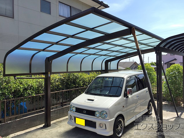 熊本県合志市ののカーポート レイナキャップポートグラン　積雪〜20cm対応 施工例