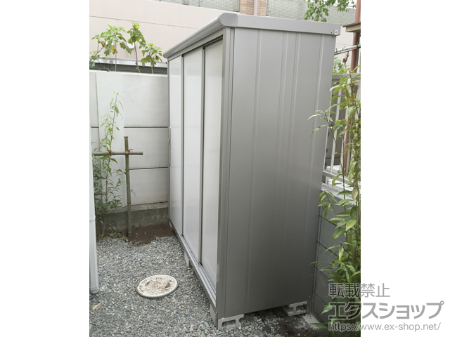 東京都世田谷区のの物置・屋外倉庫 エスモ 一般型 1950×750×1959(ESD-1907AGL　PW) 施工例