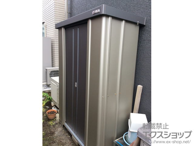 神奈川県座間市のの物置・屋外倉庫 エスケーセブン SK7-25 一般型 1400 ×600×1880(SK7-25) 施工例