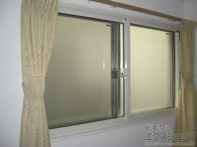 東京都新宿区のLIXIL リクシル（トステム）の内窓（二重窓・二重サッシ） インプラス ダストバリア仕様 引違い窓 2枚建 施工例