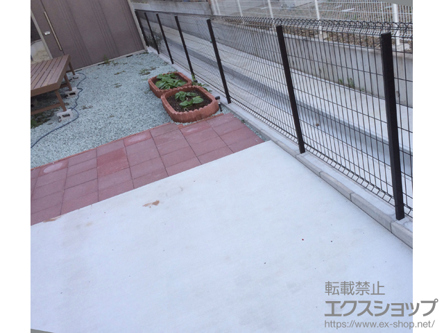 宮城県岩沼市ののフェンス・柵 イーネットフェンス1F型 自由柱タイプ 施工例