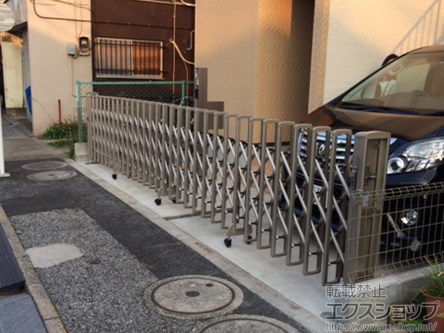 東京都足立区ののカーゲート レイオス1型 ノンレール 片開き 62S 施工例